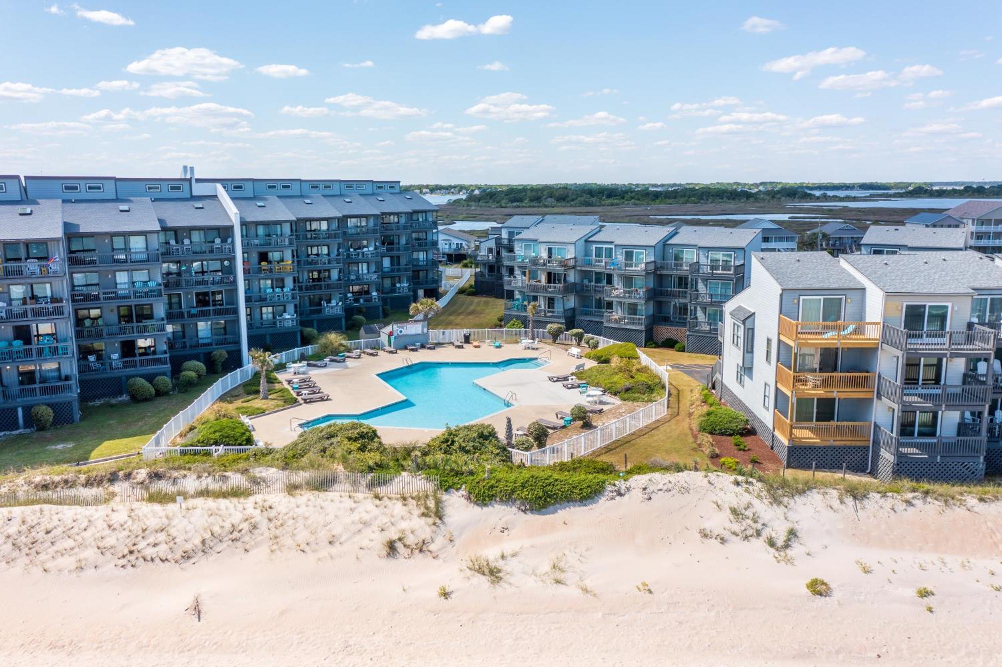 Shipwatch Villas Норт-Топсейл-Бич Номер фото